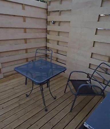 Cozy Flat 1 Bedroom Hucclecote Bagian luar foto