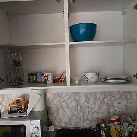 Cozy Flat 1 Bedroom Hucclecote Bagian luar foto